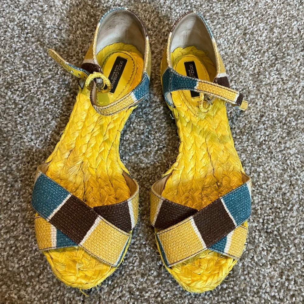 Dolce Gabbana sandals(damaged)